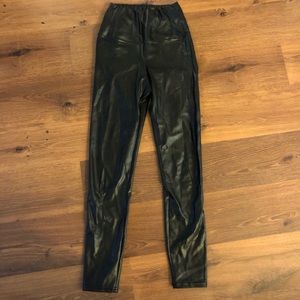 Daria Ankle pants